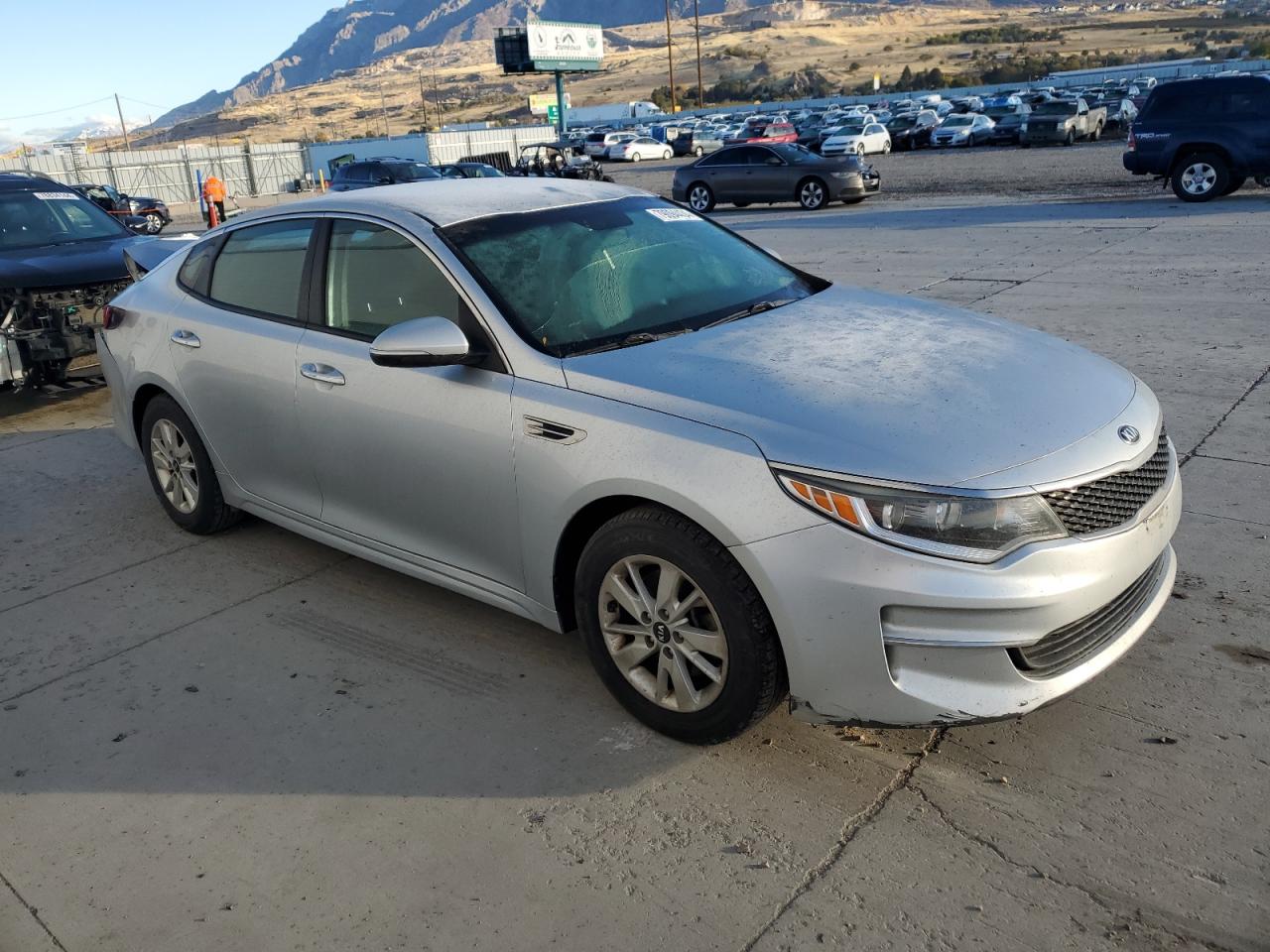 2018 Kia Optima - Image 4