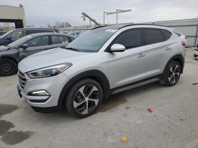  HYUNDAI TUCSON 2018 Серебристый