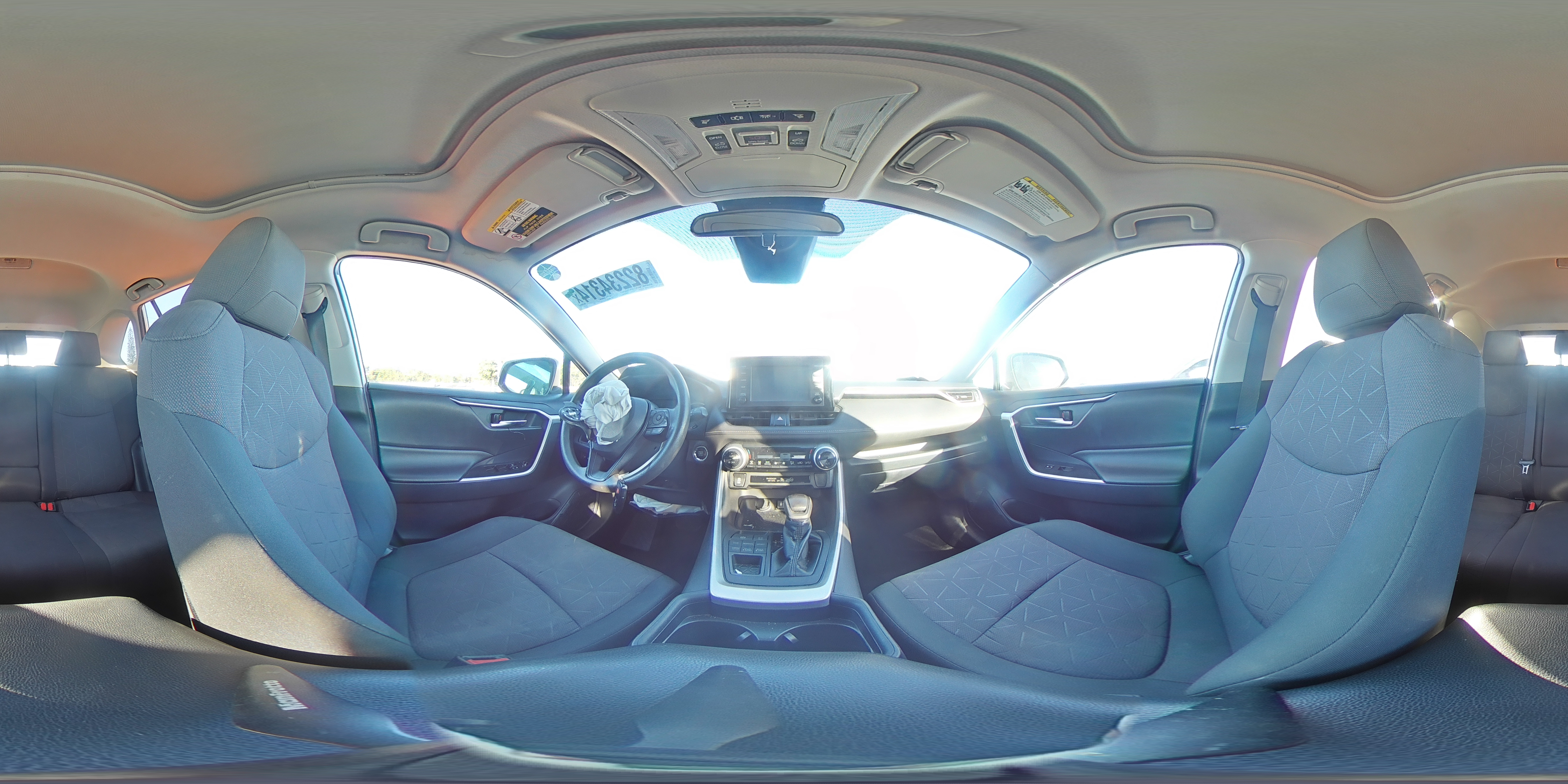 2019 Toyota RAV 4 - Image 14