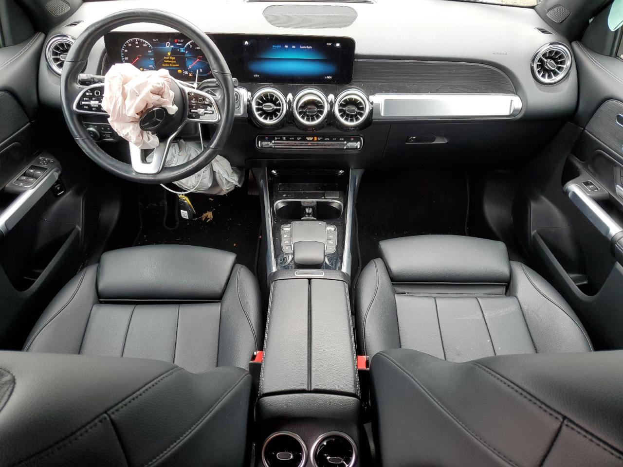 2023 Mercedes-Benz GLB - Image 8