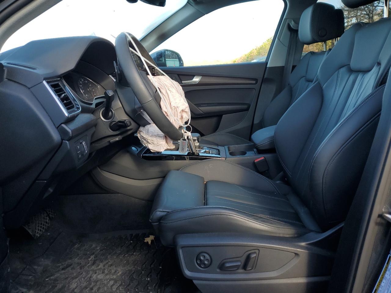 2024 Audi Q5 - Image 7