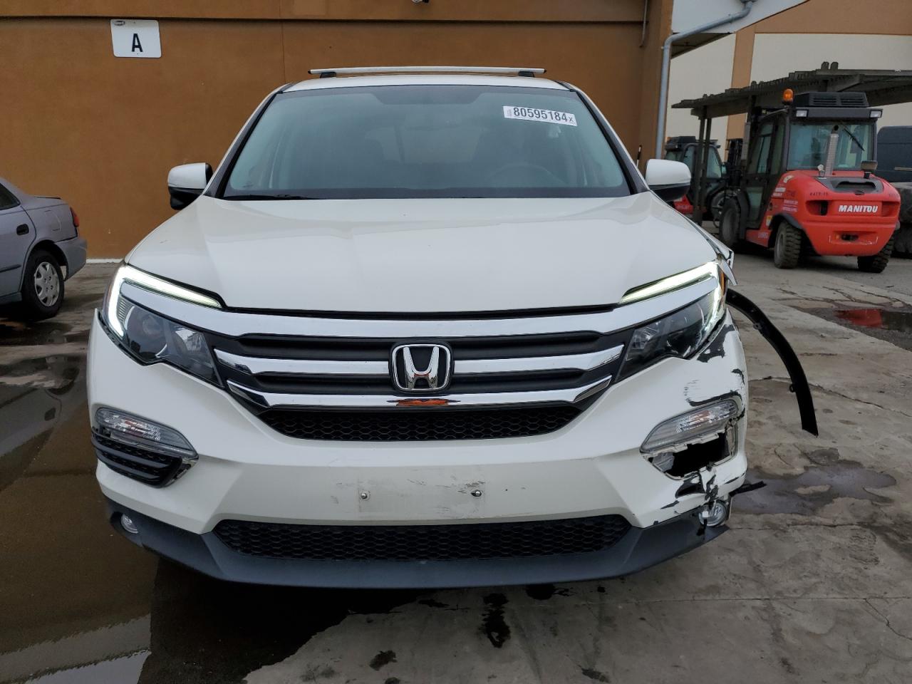2018 Honda Pilot - Image 5