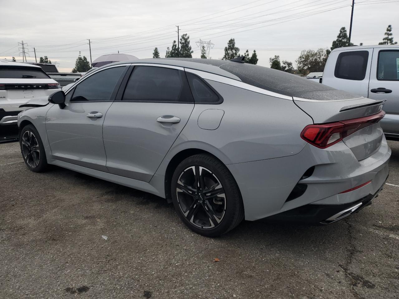 2022 Kia K5 - Image 2