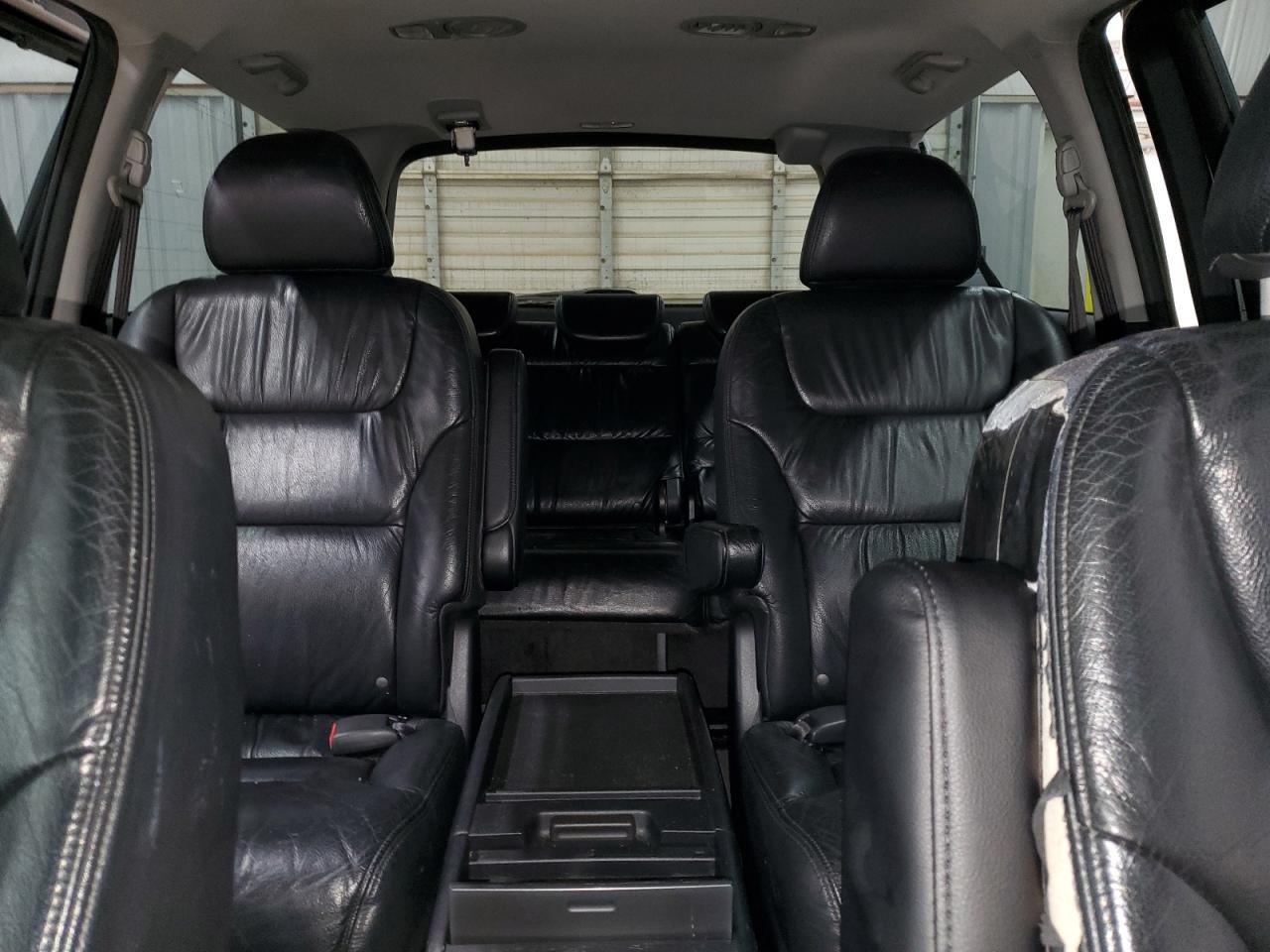 2005 Honda Odyssey - Image 10