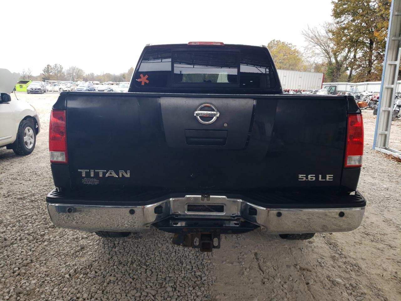 2010 Nissan Titan - Image 6