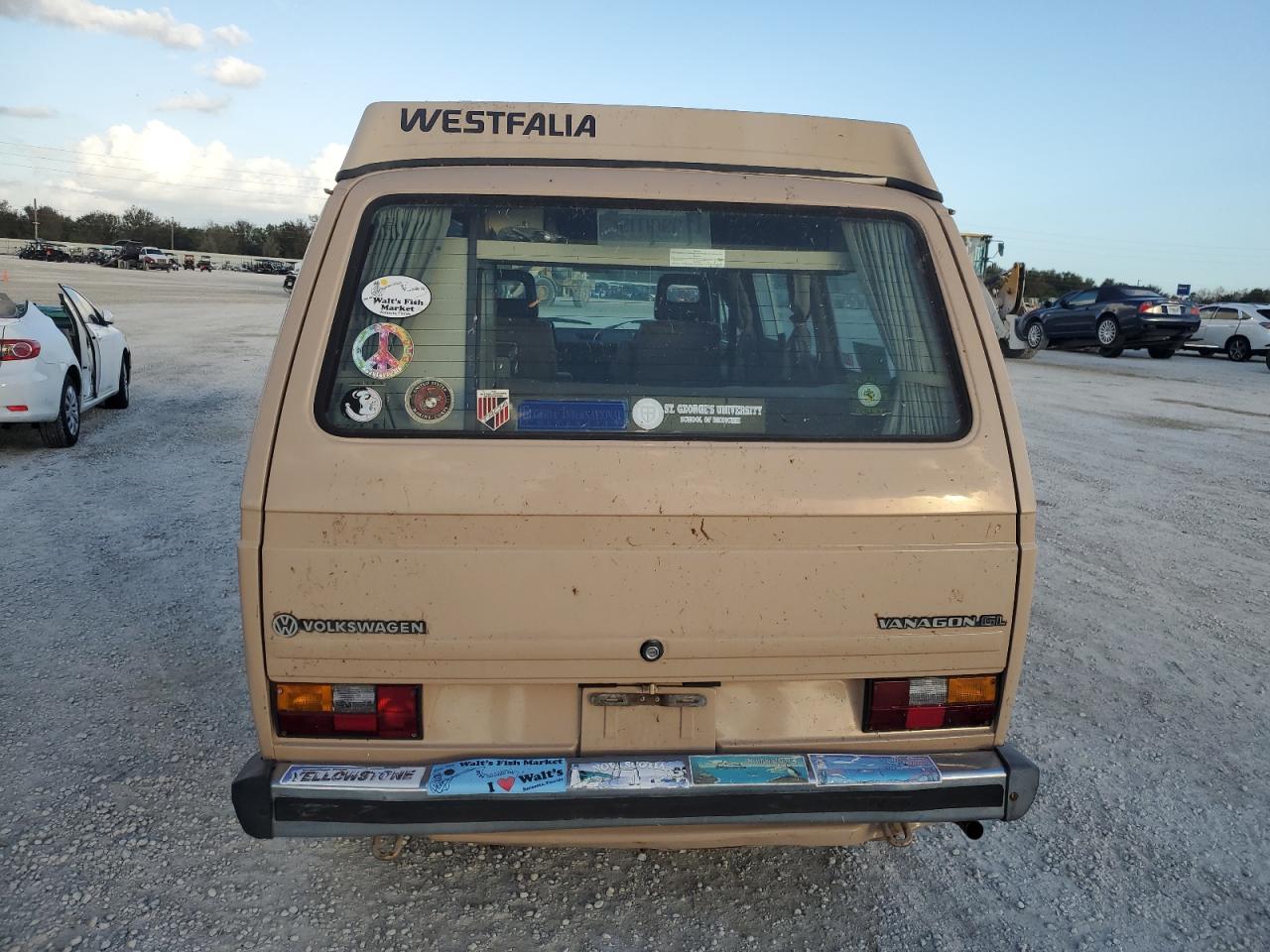 1984 Volkswagen Vanagon Campmobile VIN: WV2ZB0256EH075158 Lot: 75388754