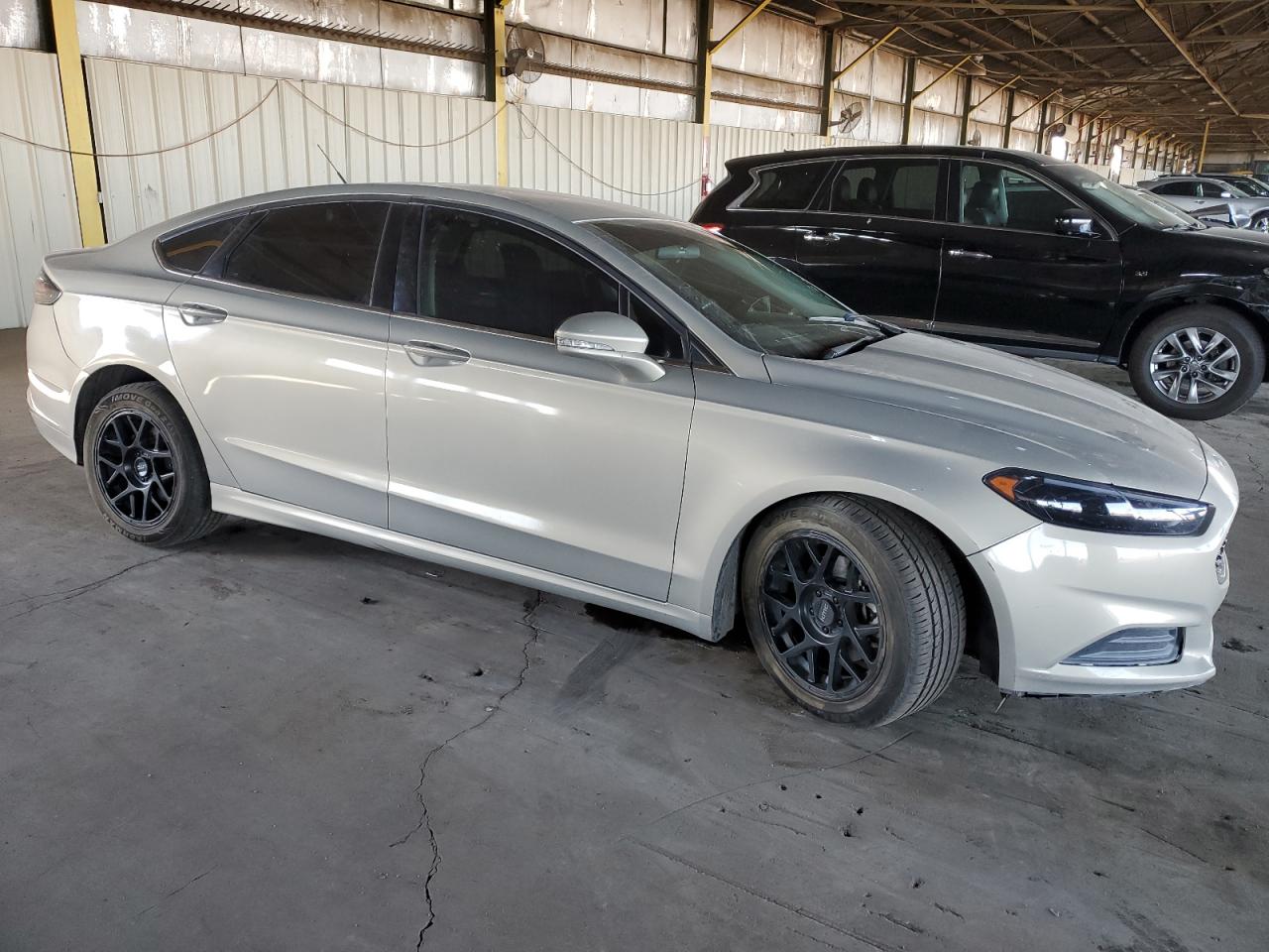 2016 Ford Fusion - Image 4