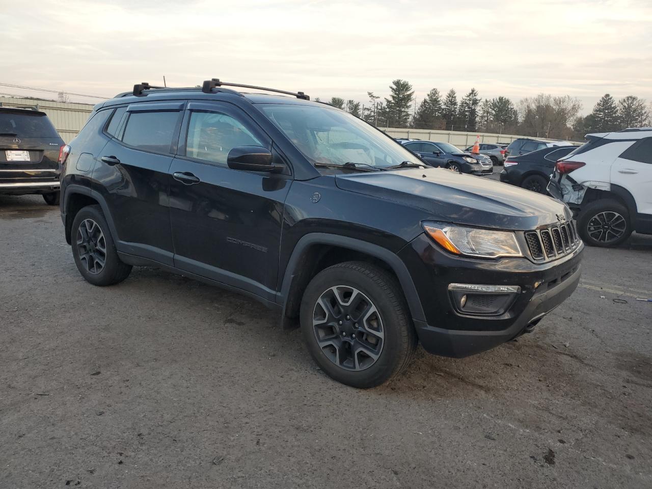 2019 Jeep Compass - Image 4
