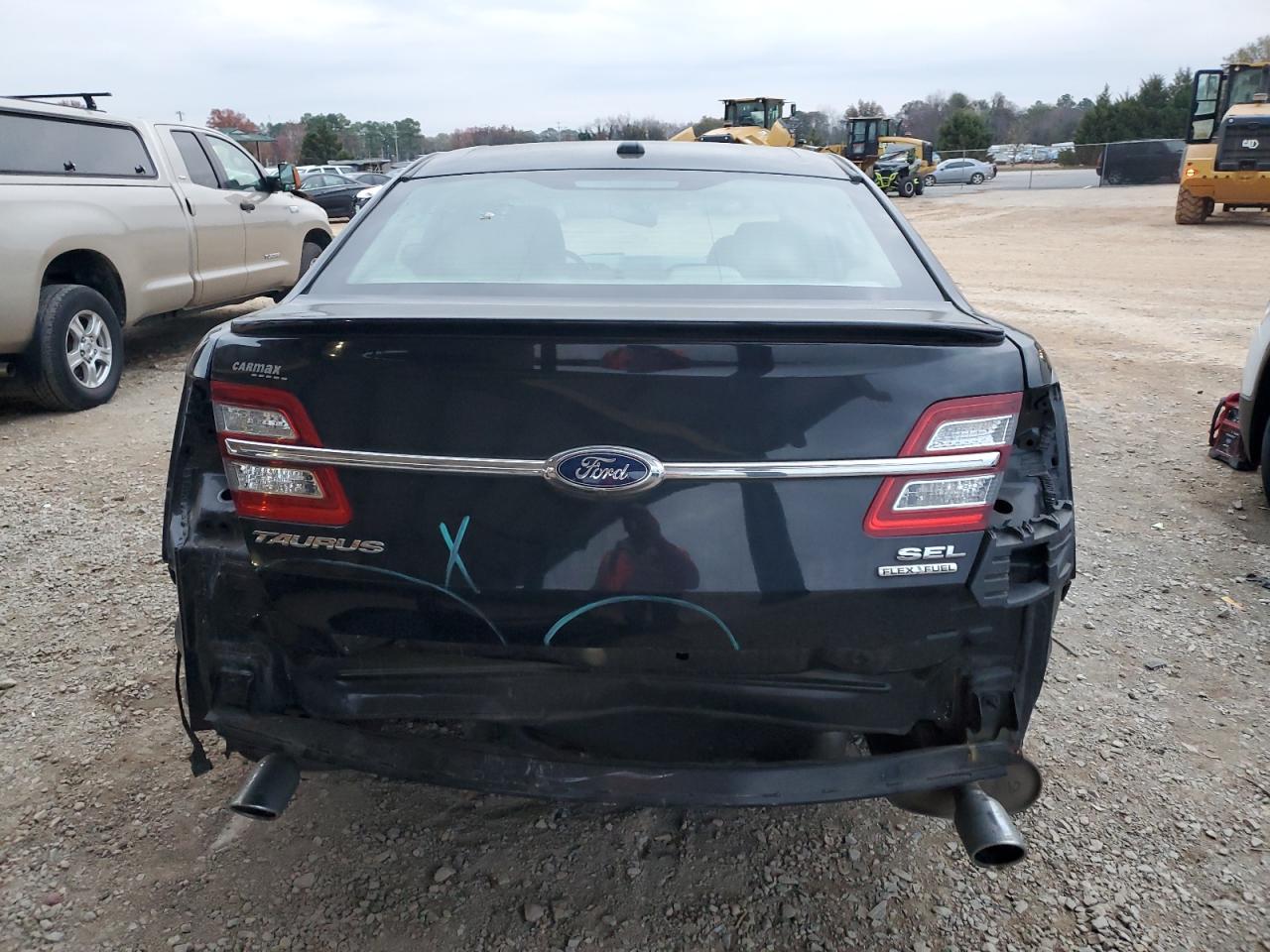 2015 Ford Taurus Sel VIN: 1FAHP2E80FG206207 Lot: 82430724