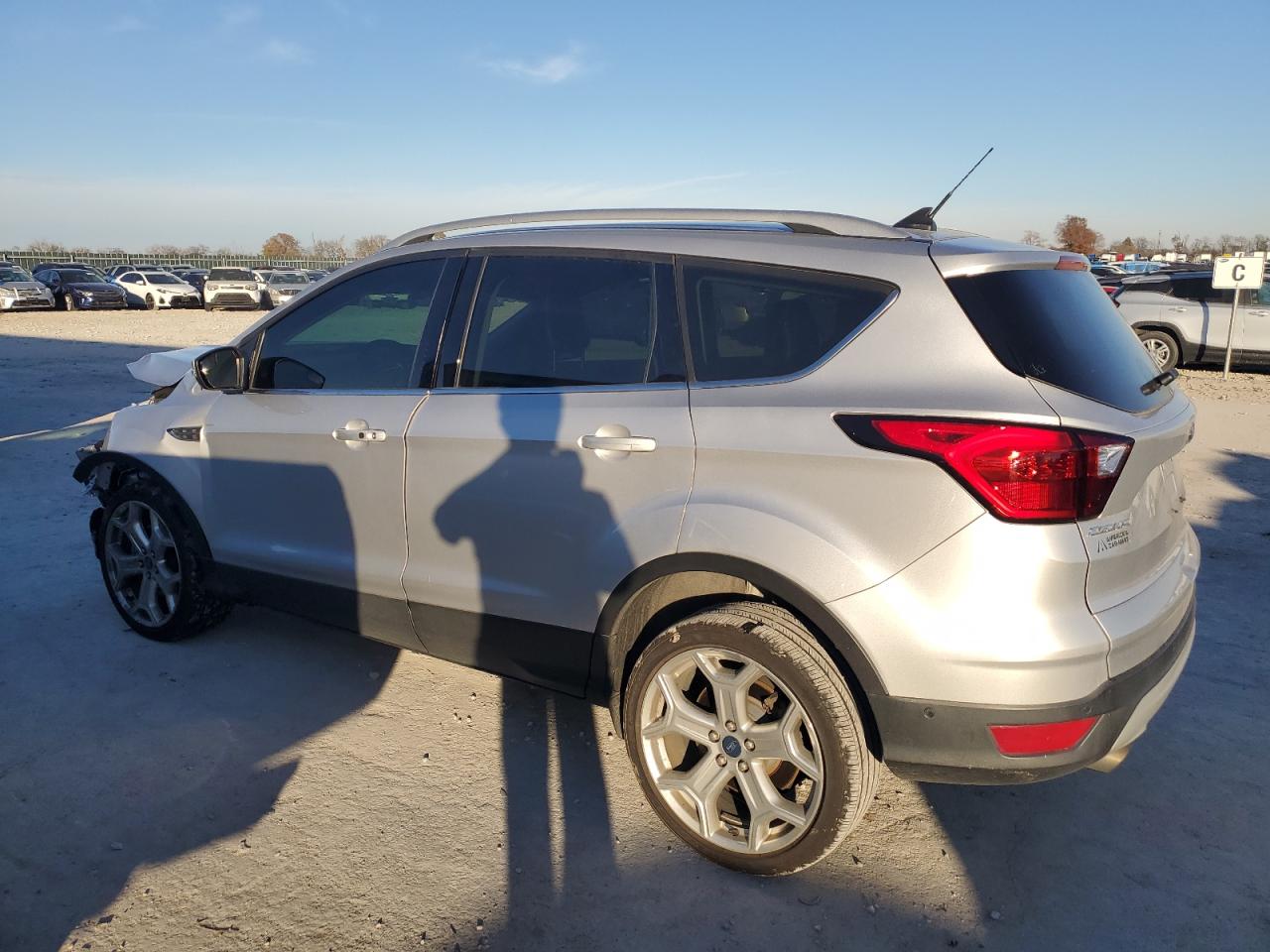 2019 Ford Escape - Image 2
