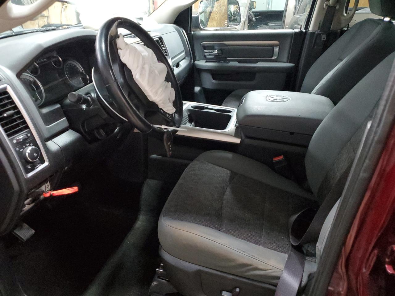 2017 RAM 1500 - Image 7