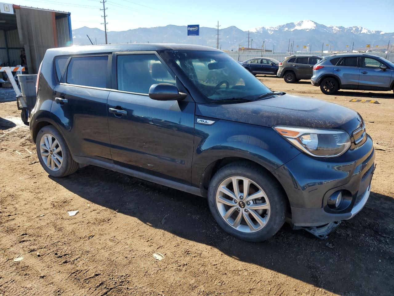 VIN KNDJP3A51J7580671 2018 KIA SOUL no.4