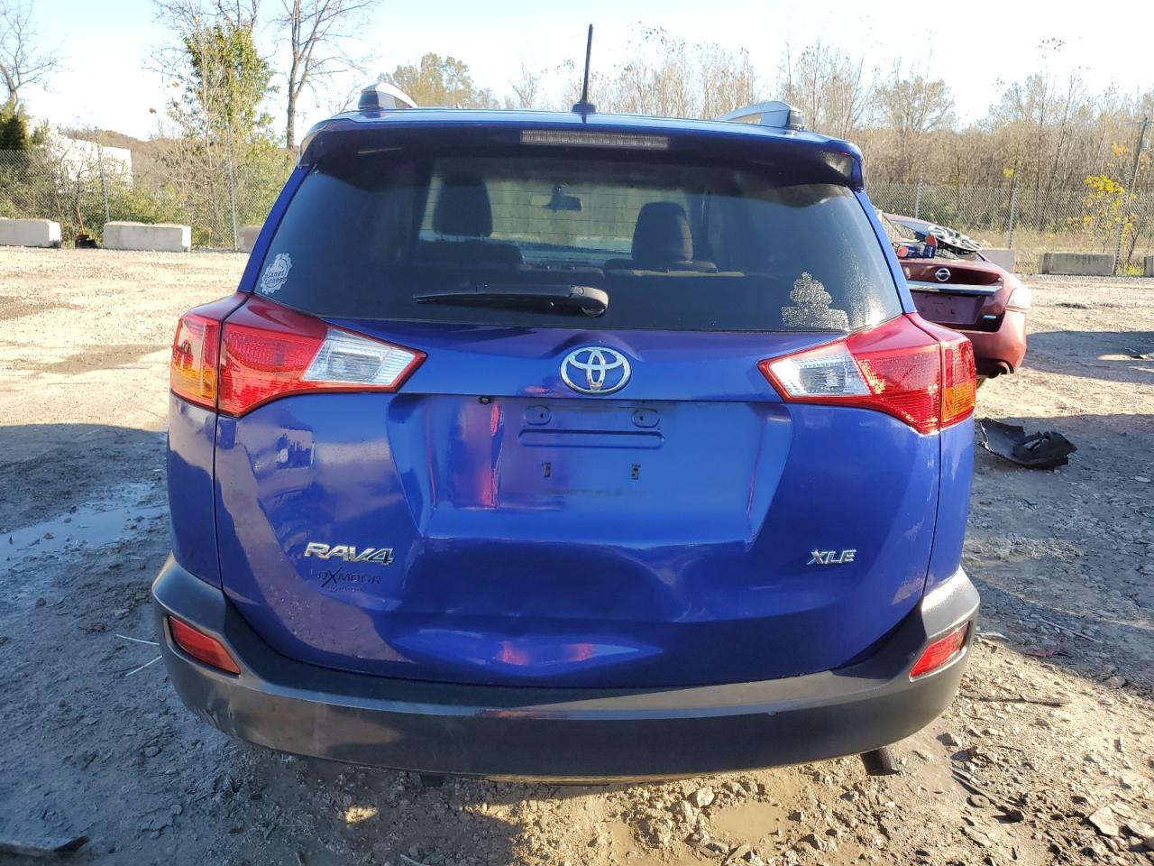 2015 Toyota RAV 4 - Image 6
