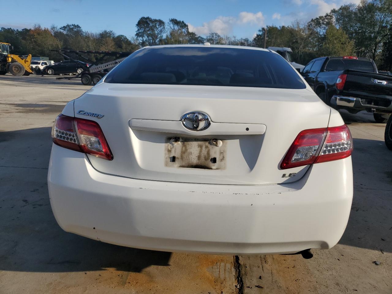 2010 Toyota Camry Base VIN: 4T1BF3EK8AU577481 Lot: 81666764