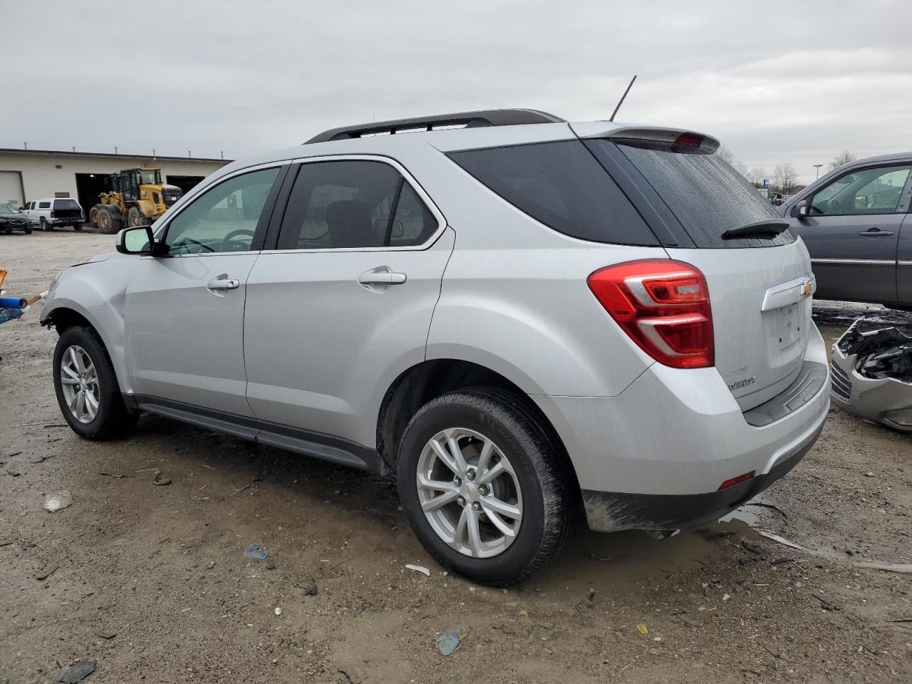 2017 Chevrolet Equinox - Image 2