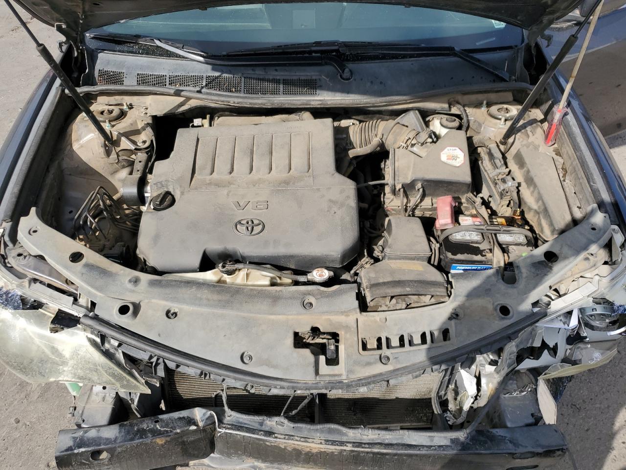 2012 Toyota Camry - Image 11