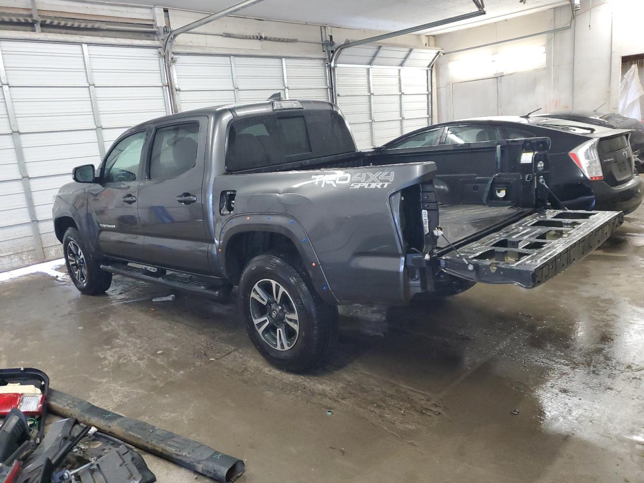 2017 Toyota Tacoma - Image 2