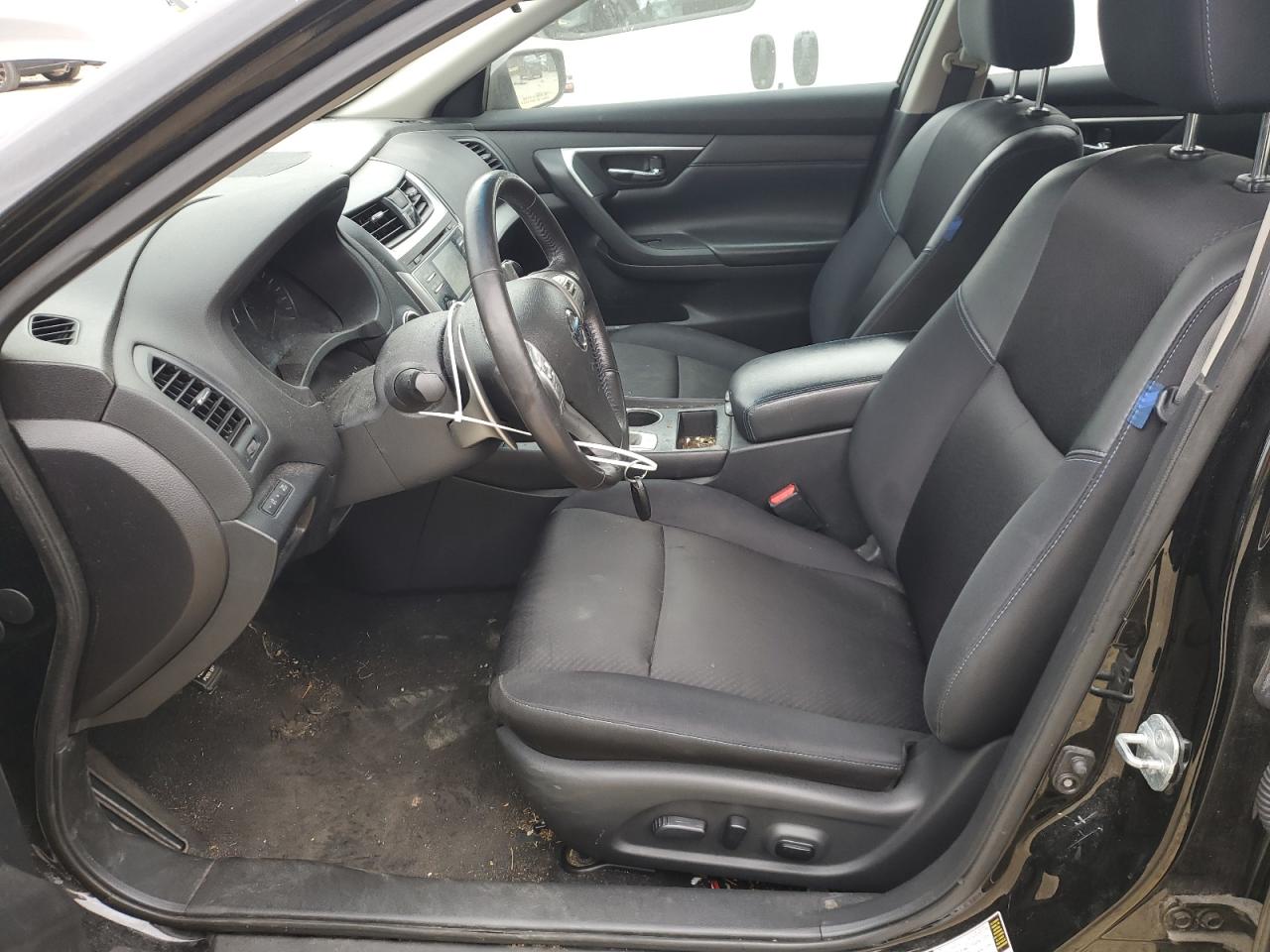 2017 Nissan Altima - Image 7