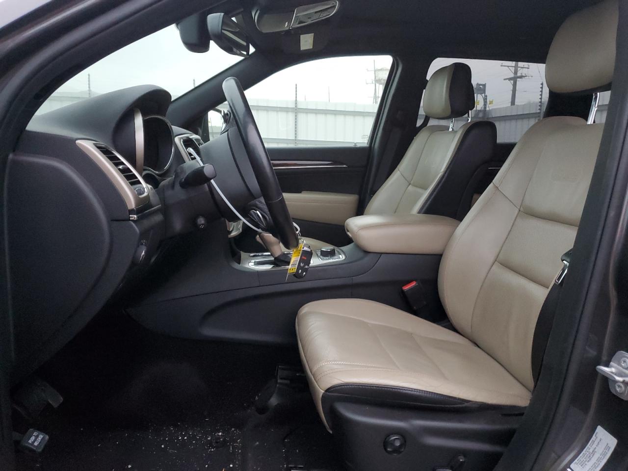 2016 Jeep Grand Cherokee - Image 7