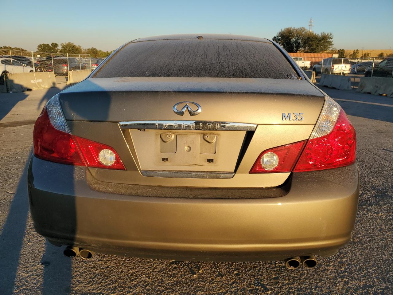 2006 Infiniti M - Image 6
