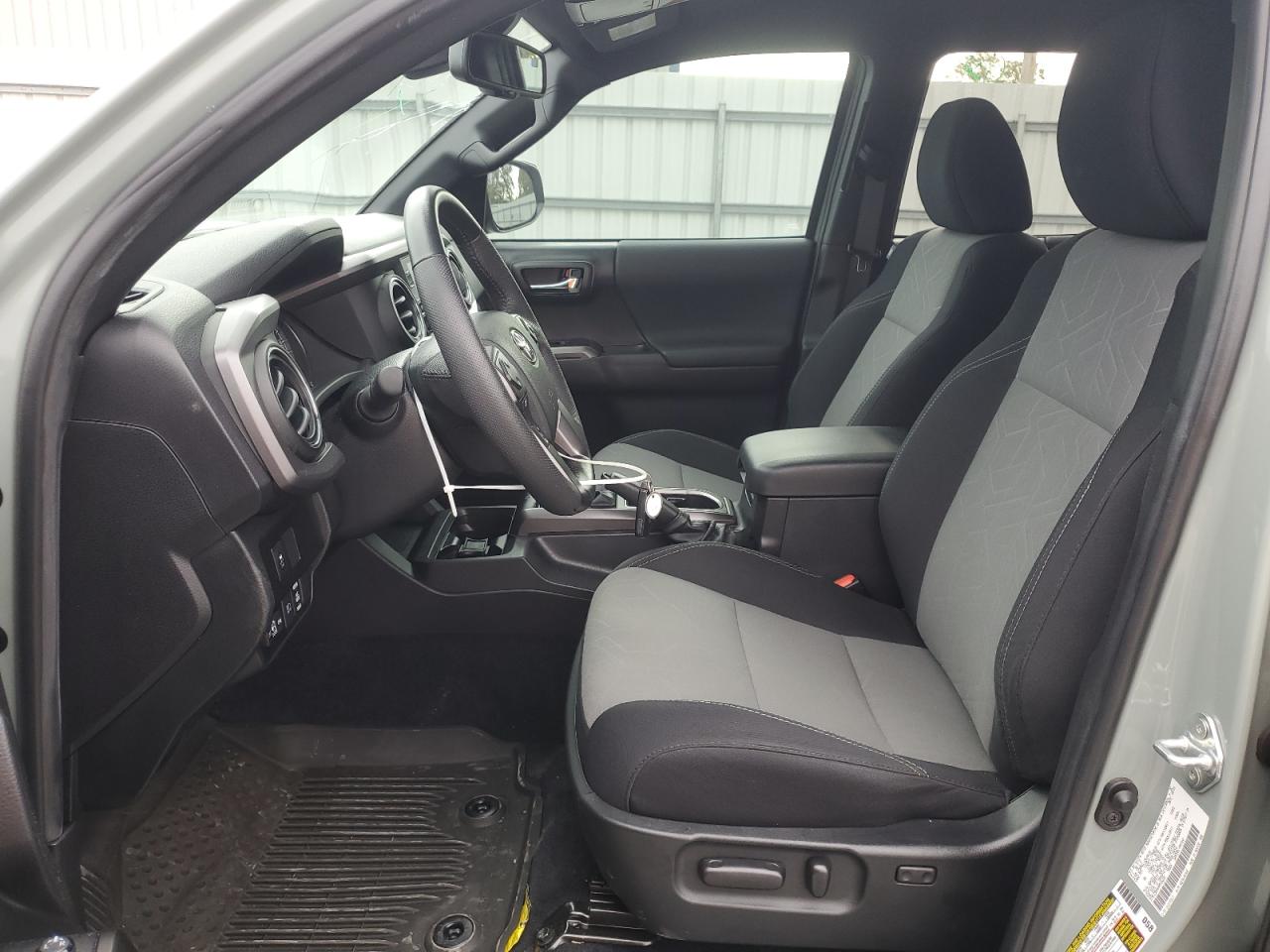 2022 Toyota Tacoma - Image 7