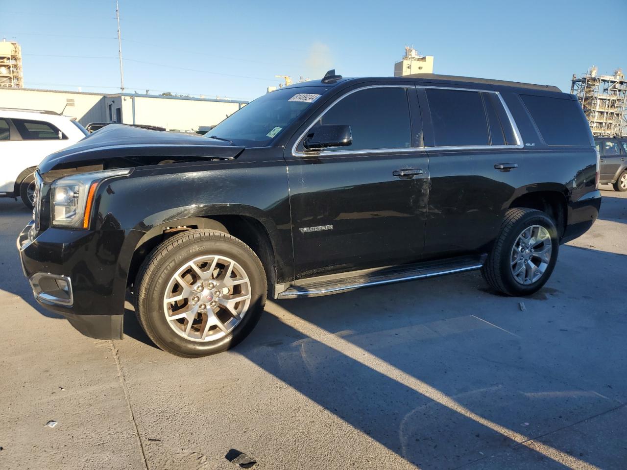 VIN 1GKS1AKC8GR384140 2016 GMC YUKON no.1