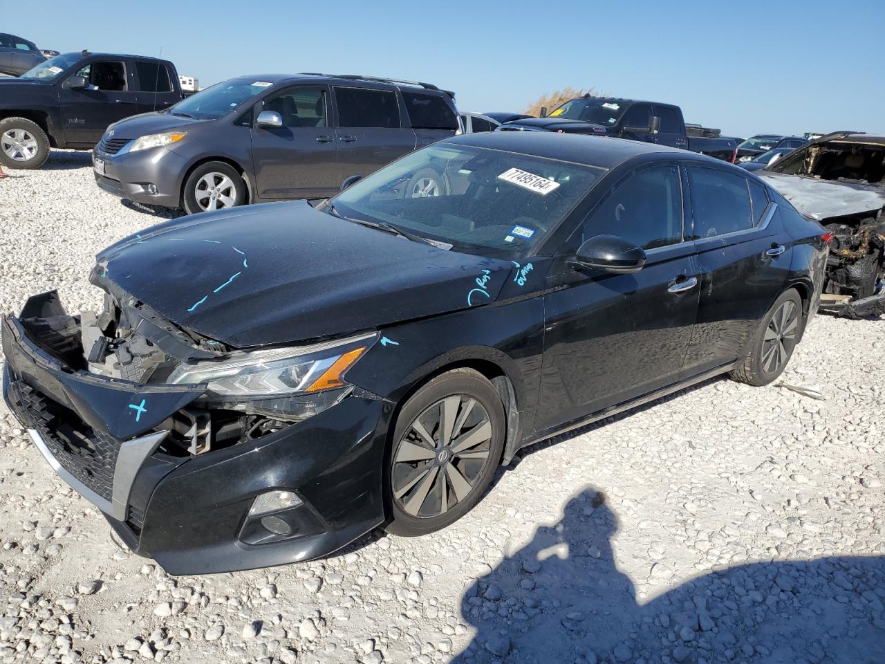 2019 Nissan Altima - Image 1