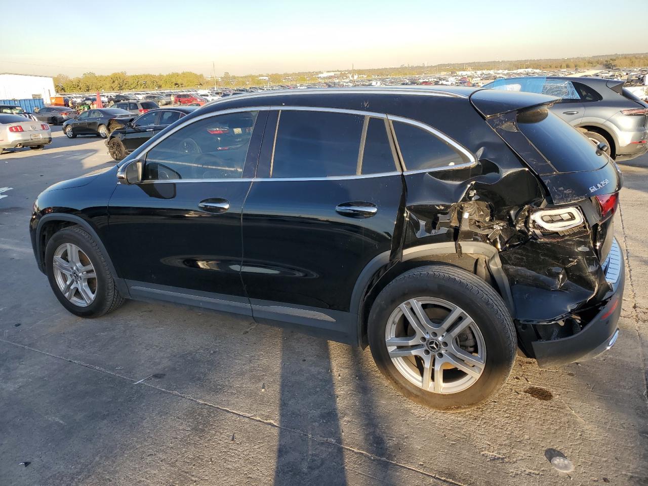 2021 Mercedes-Benz GLA-klasse - Image 2