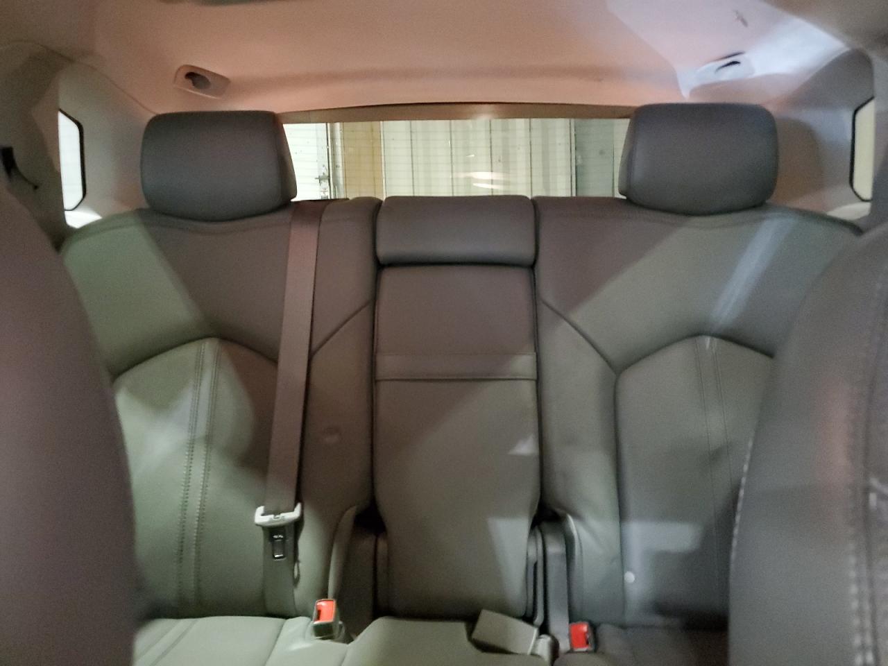 2011 Cadillac SRX - Image 10