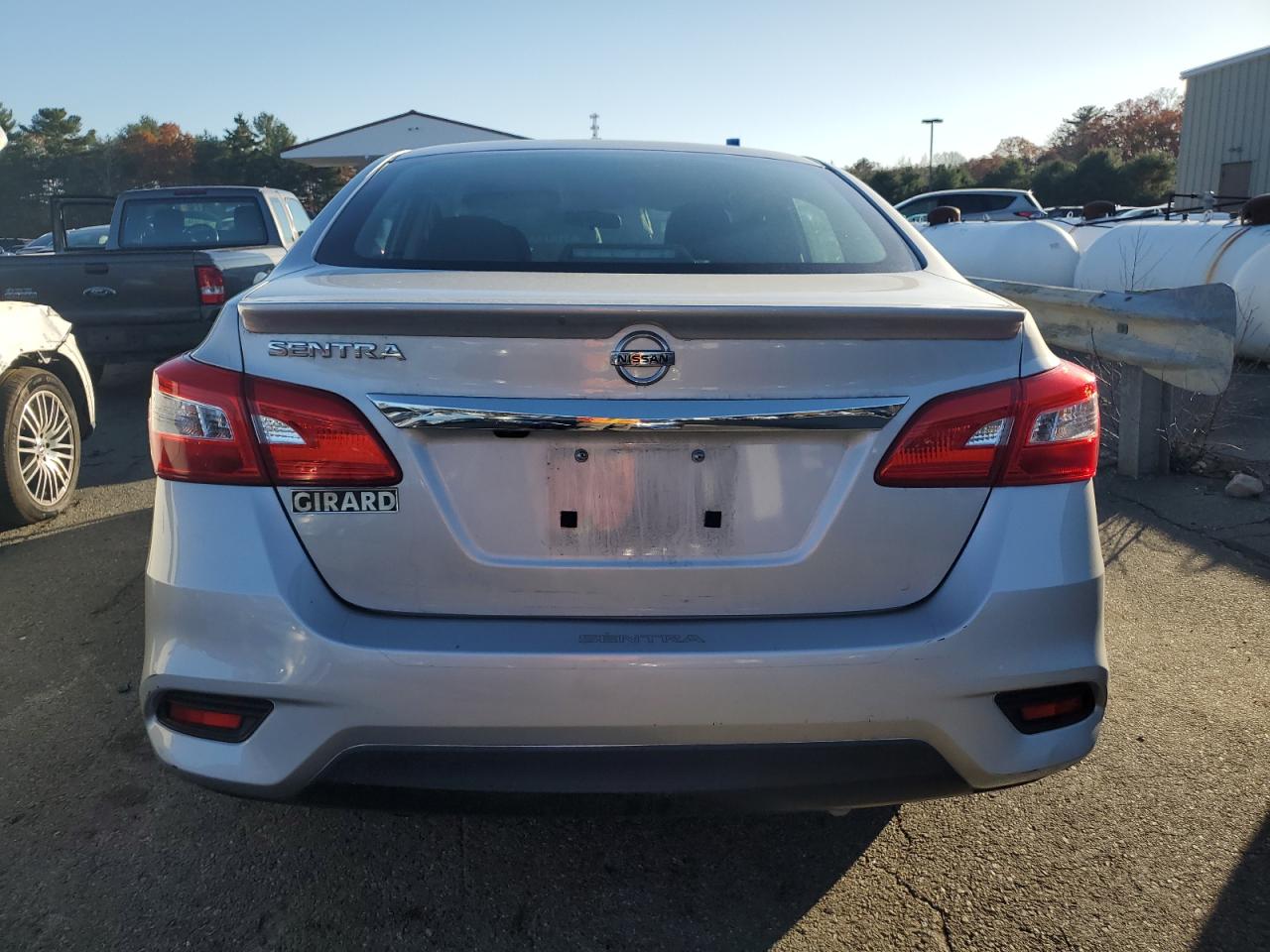 2019 Nissan Sentra - Image 6