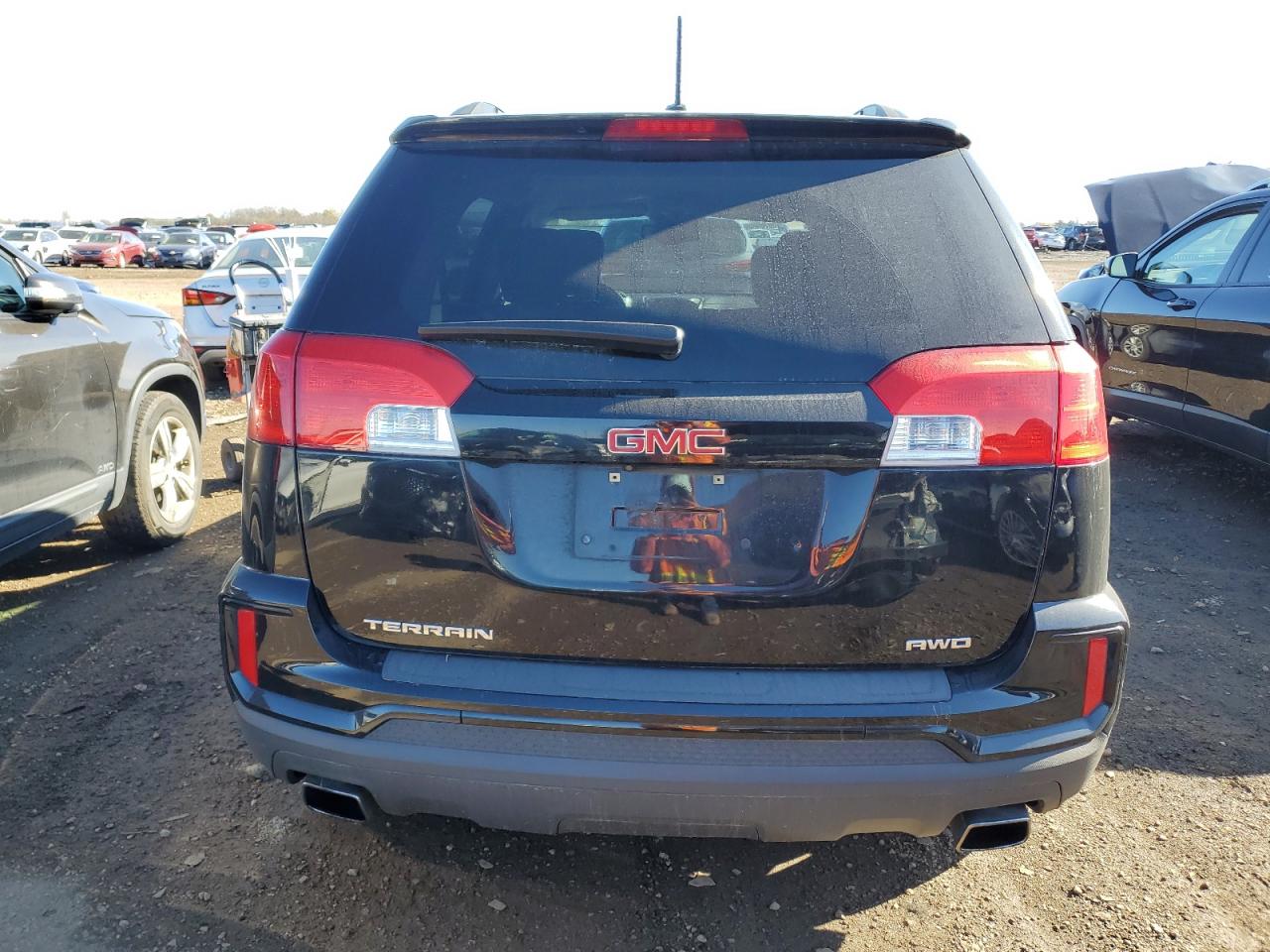 2017 GMC Terrain - Image 6