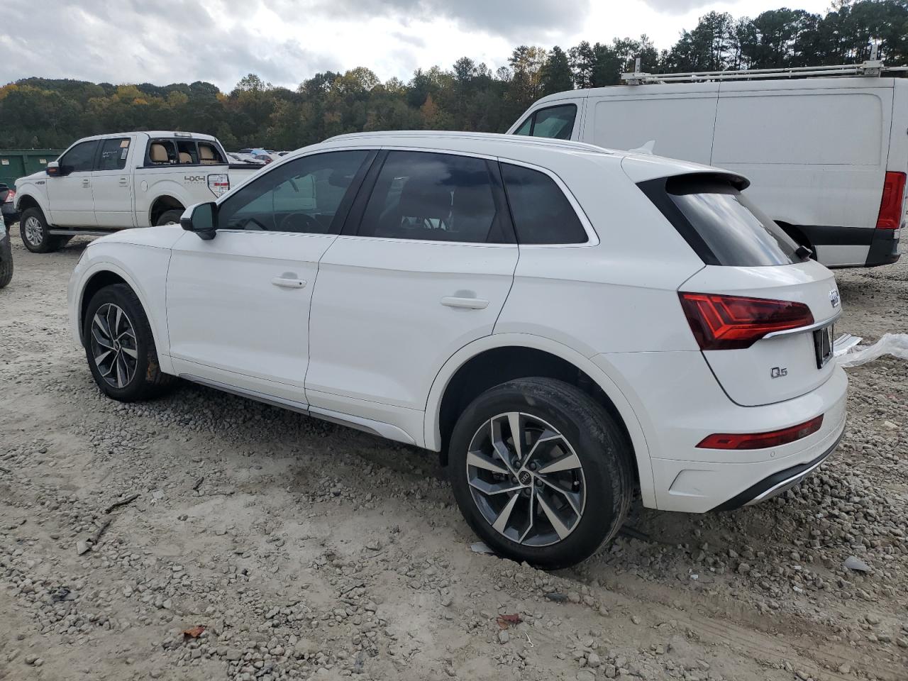 2021 Audi Q5 - Image 2