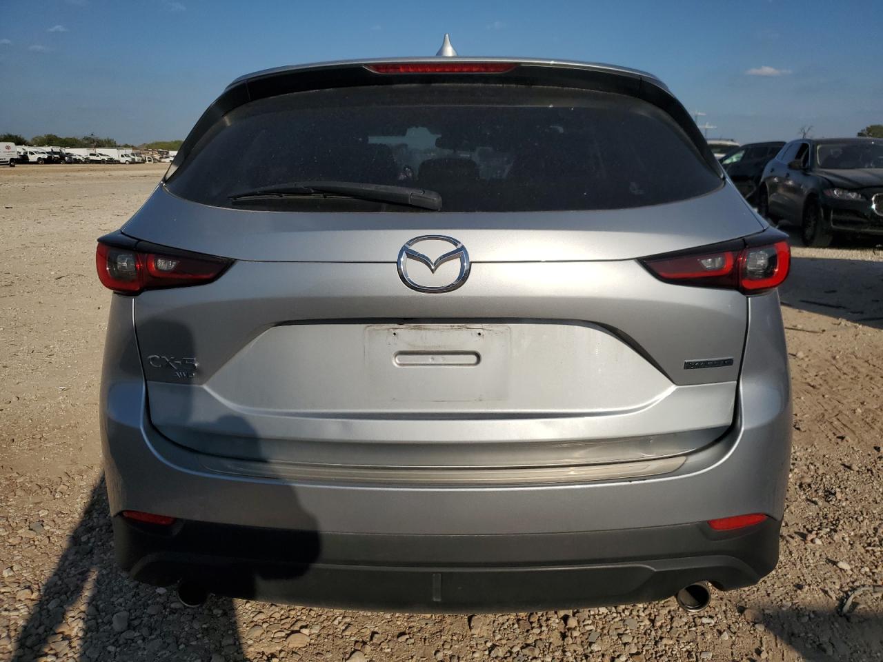 2022 Mazda CX-5 - Image 6