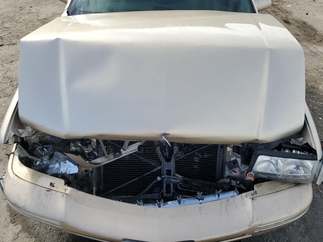 1998 Cadillac Deville VIN: 1G6KD54Y3WU741774 Lot: 80458144