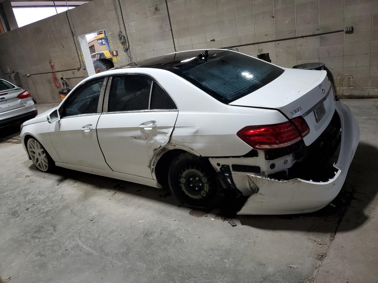 2014 Mercedes-Benz E-klasse - Image 2