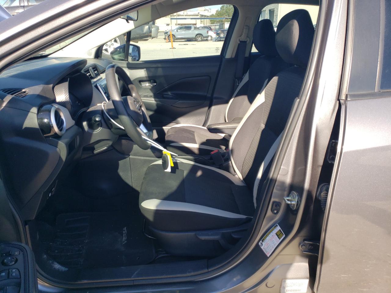 2020 Nissan Versa - Image 7
