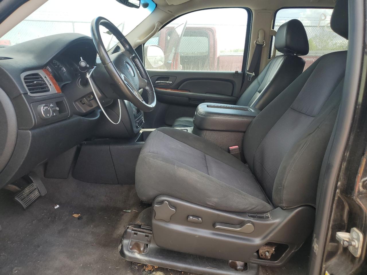 2009 GMC Yukon Slt VIN: 1GKEC333X9R220067 Lot: 79943324