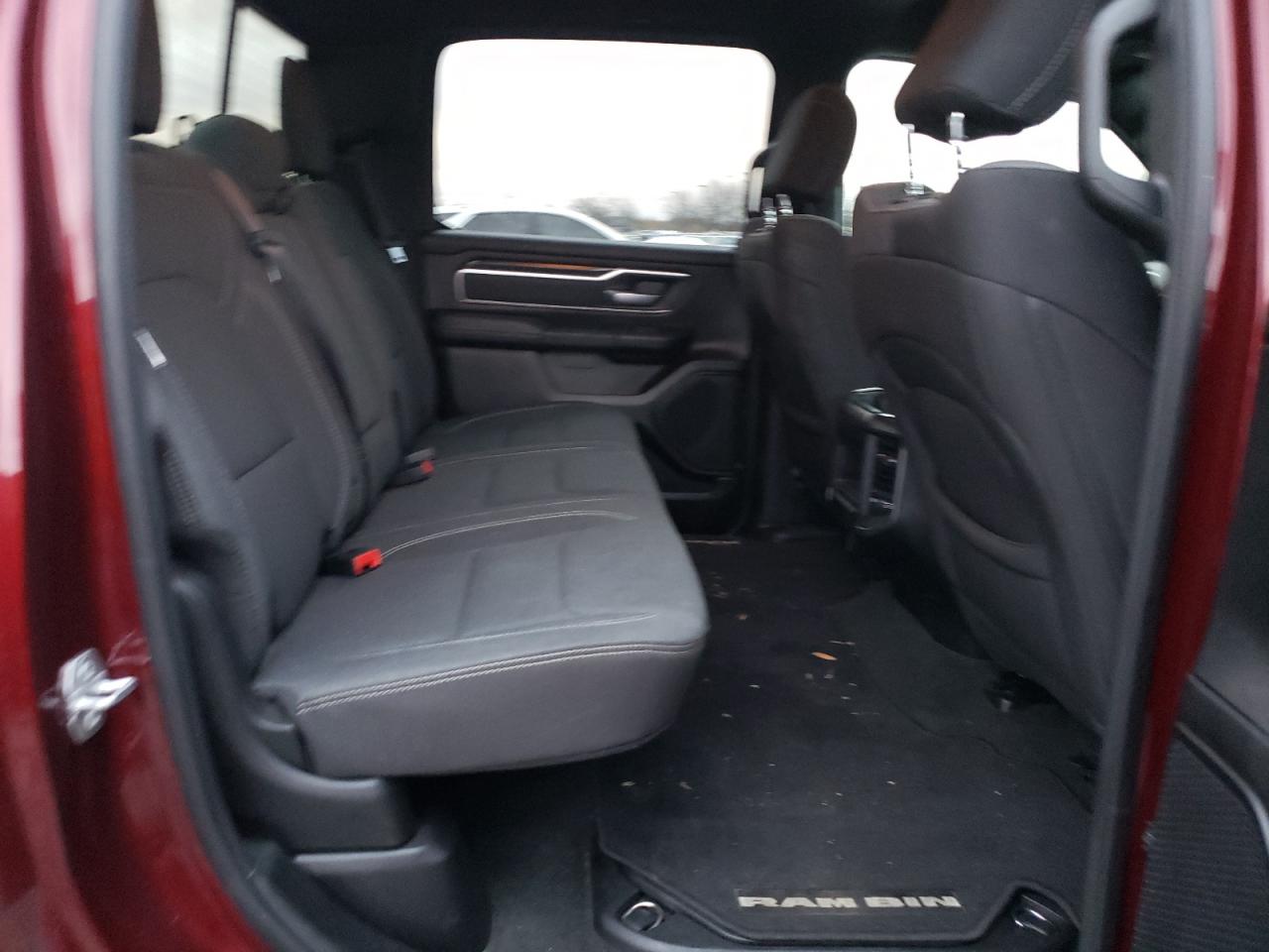 2022 RAM 1500 - Image 10