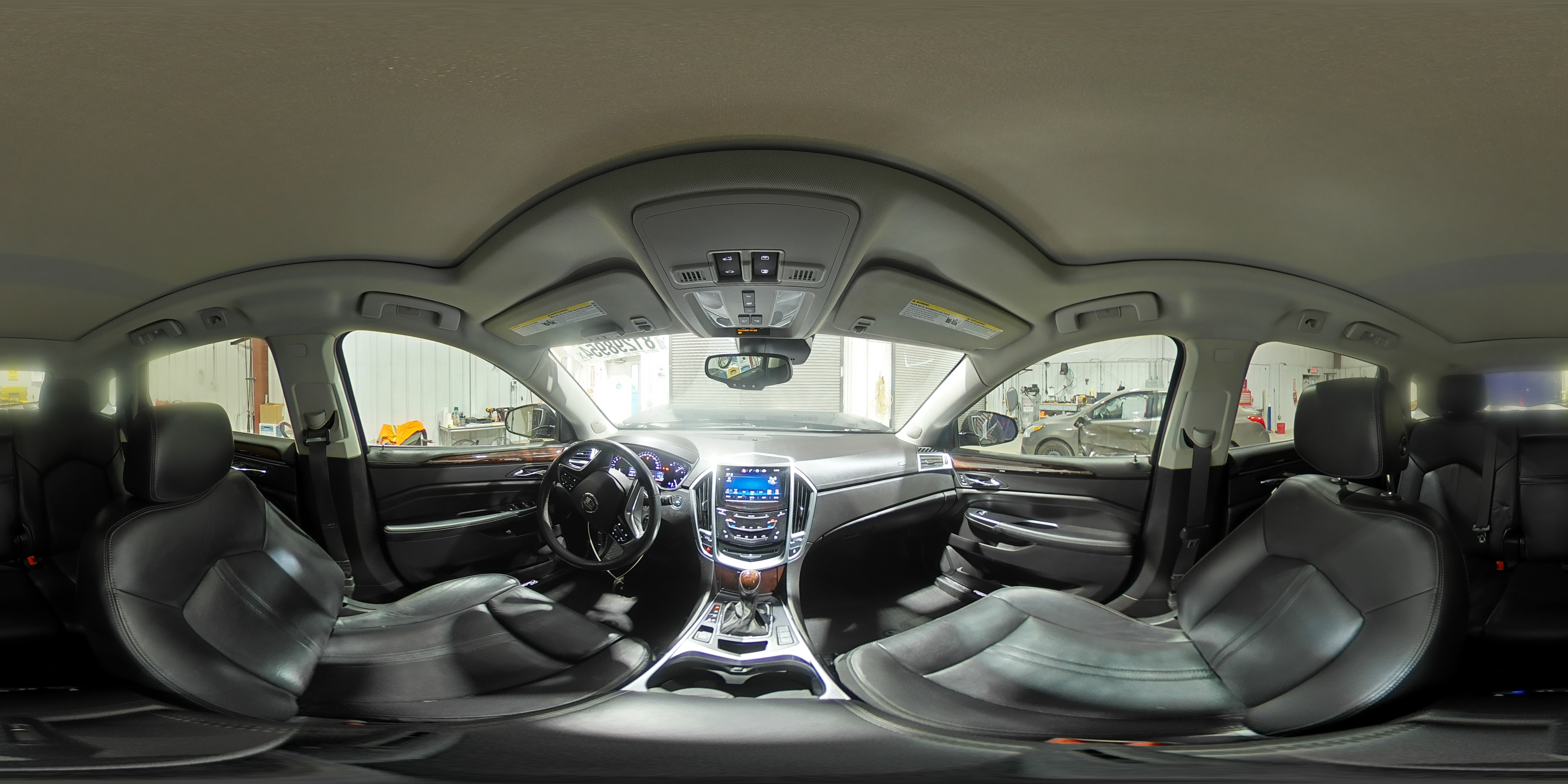 2015 Cadillac SRX - Image 13