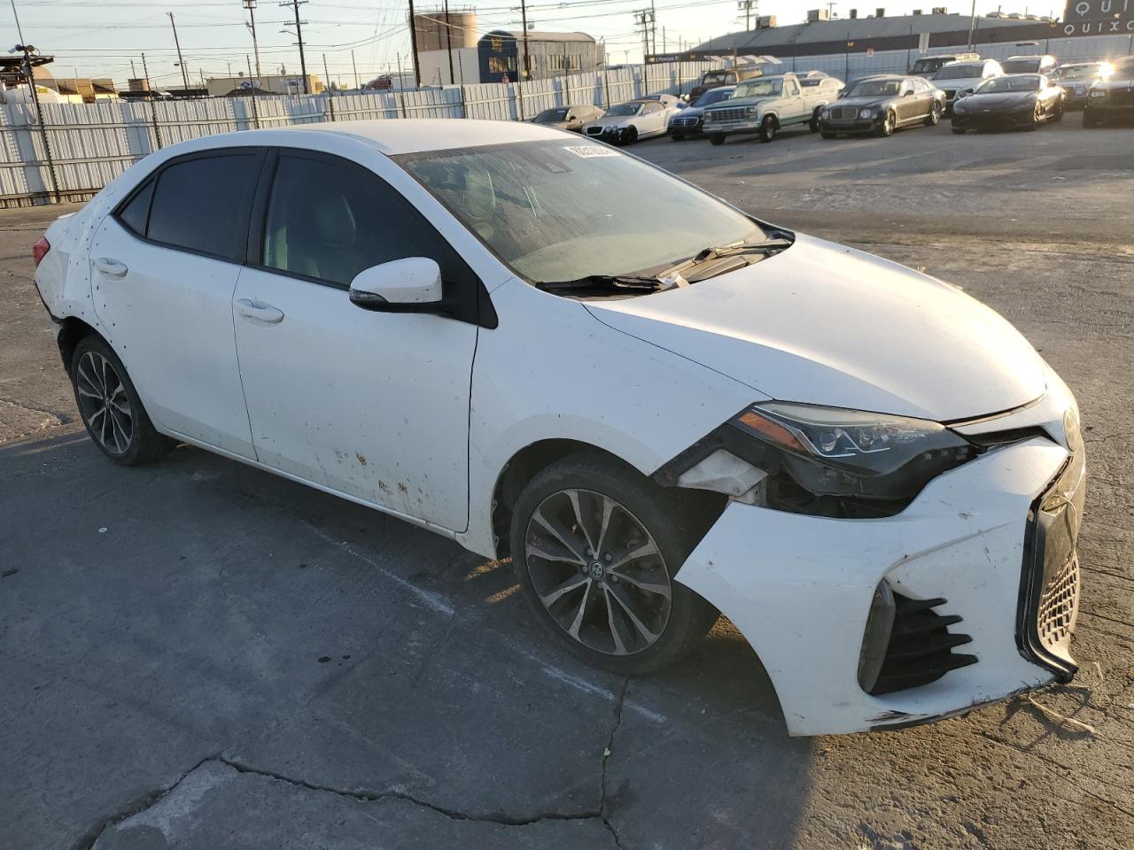 VIN 5YFBURHE0HP627638 2017 TOYOTA COROLLA no.4