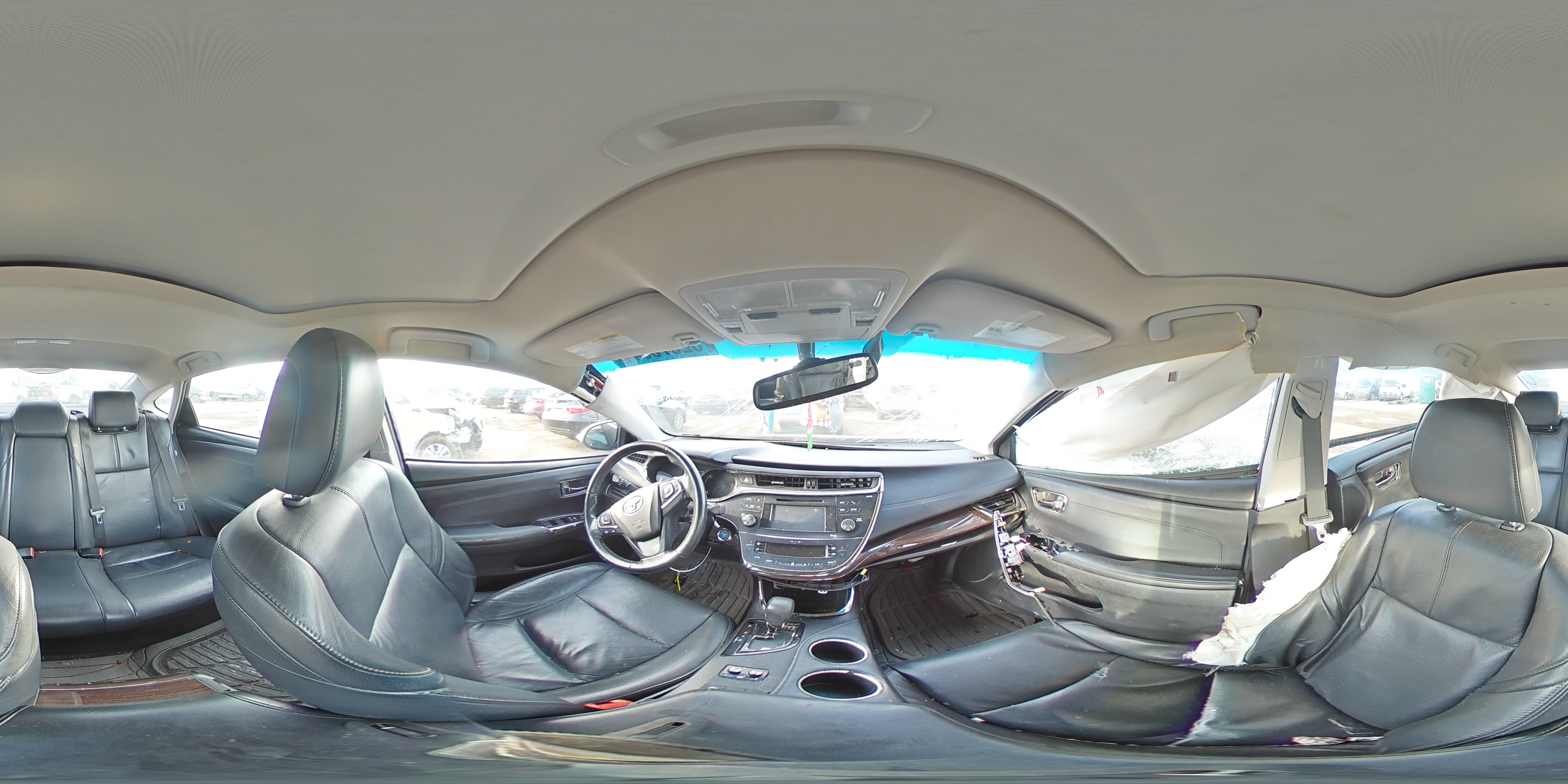 2014 Toyota Avalon - Image 13