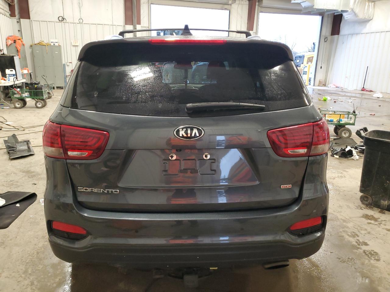 2019 Kia Sorento L VIN: 5XYPGDA32KG600056 Lot: 80744044