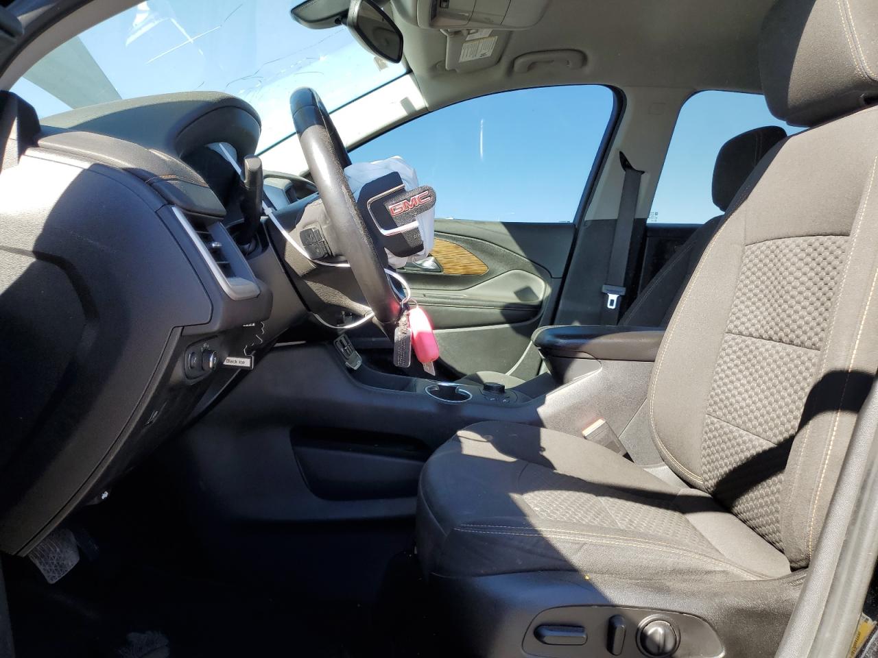 2019 GMC Terrain - Image 7