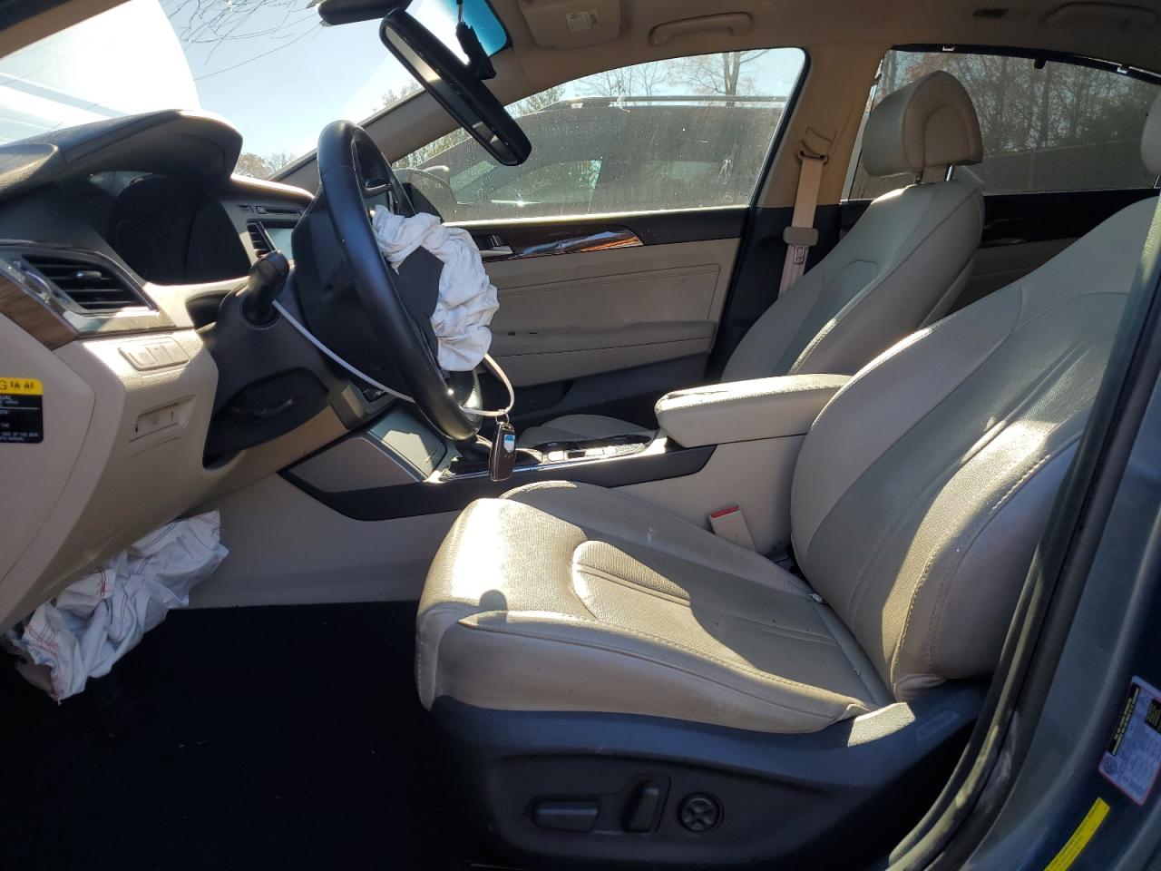 2016 Hyundai Sonata - Image 7