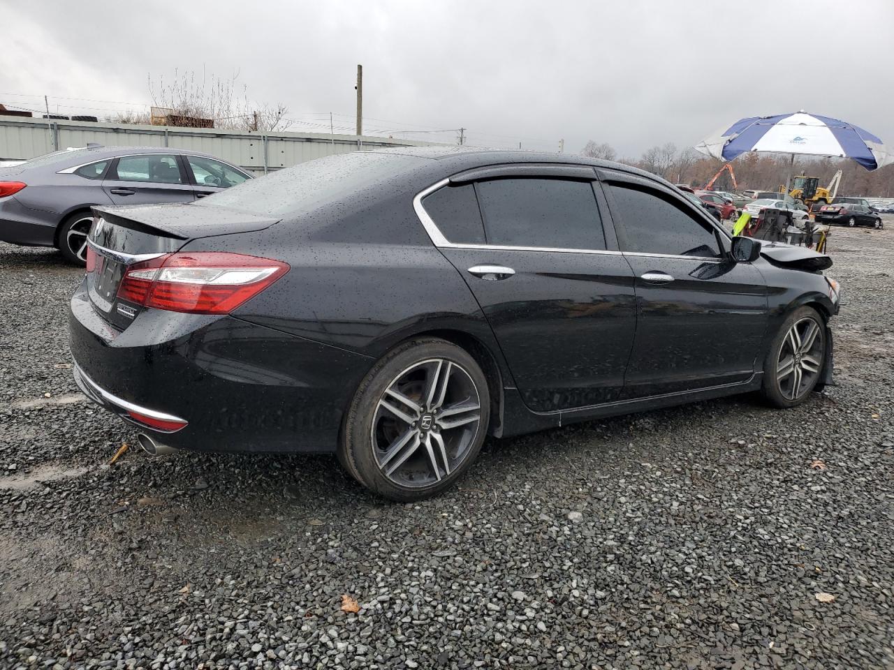 2017 Honda Accord - Image 3