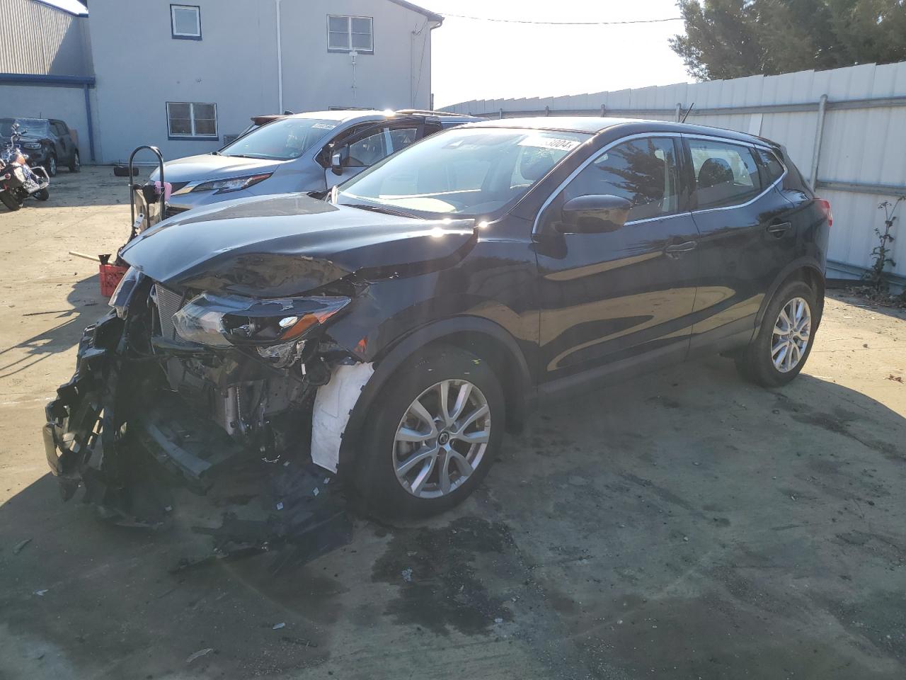 2020 Nissan Rogue - Image 1