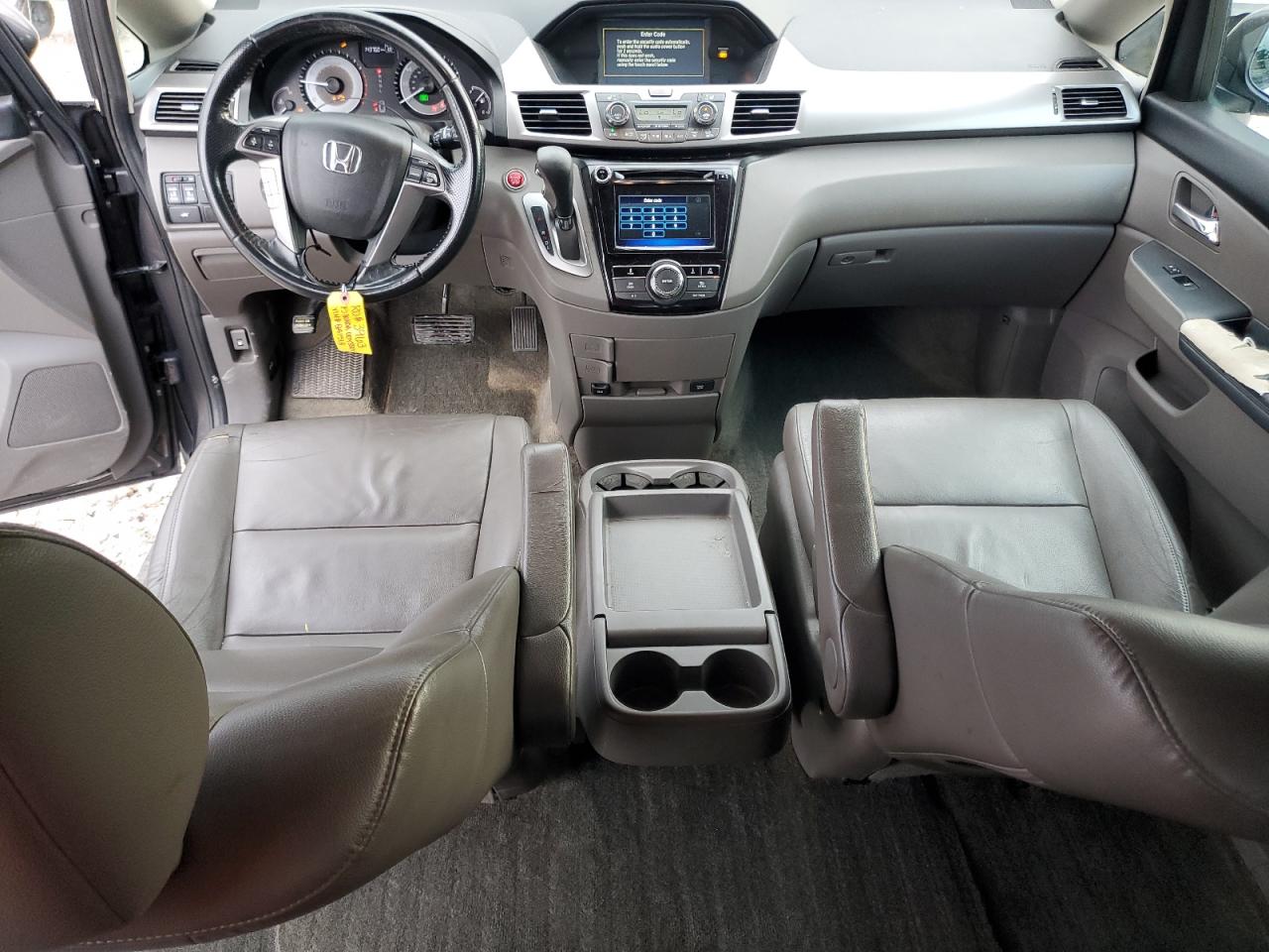 2015 Honda Odyssey - Image 8