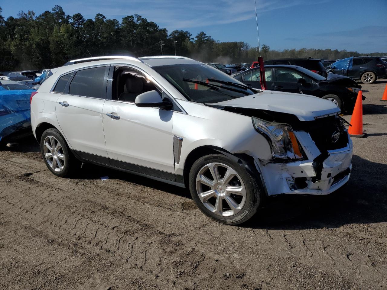 2015 Cadillac SRX - Image 4