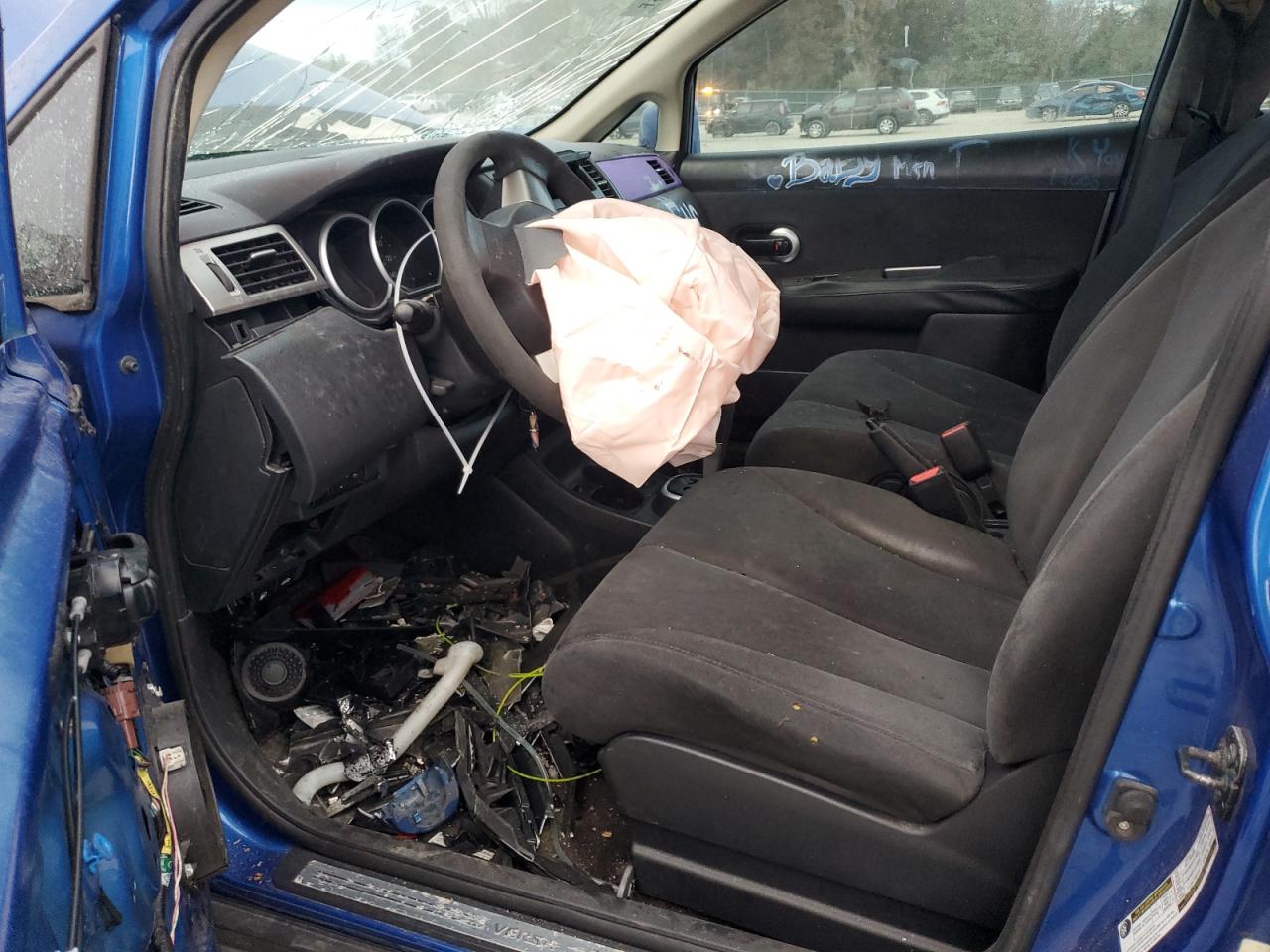 2009 Nissan Versa - Image 7