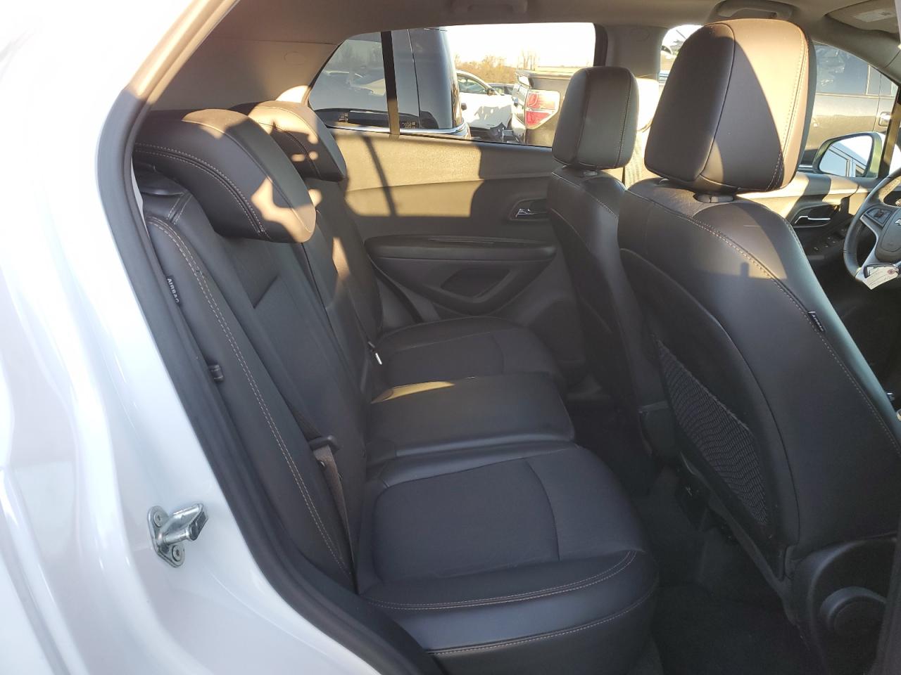 2019 Chevrolet Trax - Image 11